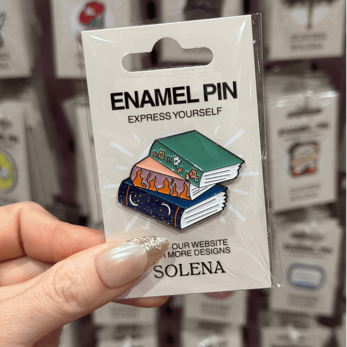 ACOTAR DRAWERS PIN