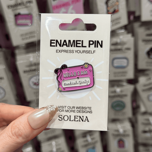 BOOKISH GIRLIE PIN