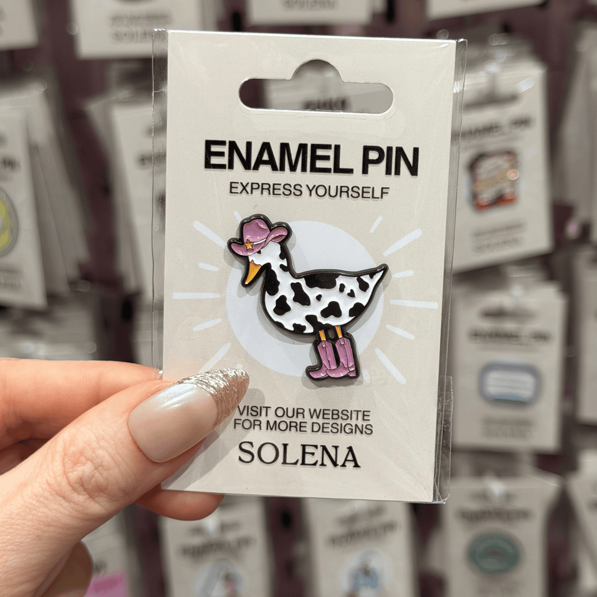 COWGIRL GOOSE PIN