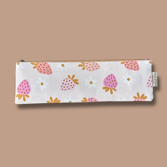 STRAW / PENCIL CASE - POPPI