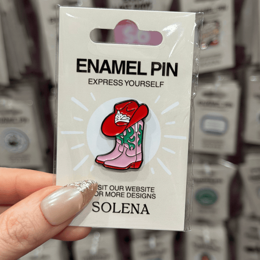 COWGIRL BOOTS & HAT PIN